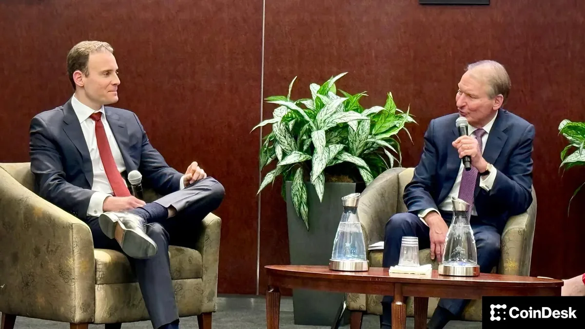Crypto Policy Push Turns to Regulators as Clarity Act Stalls
