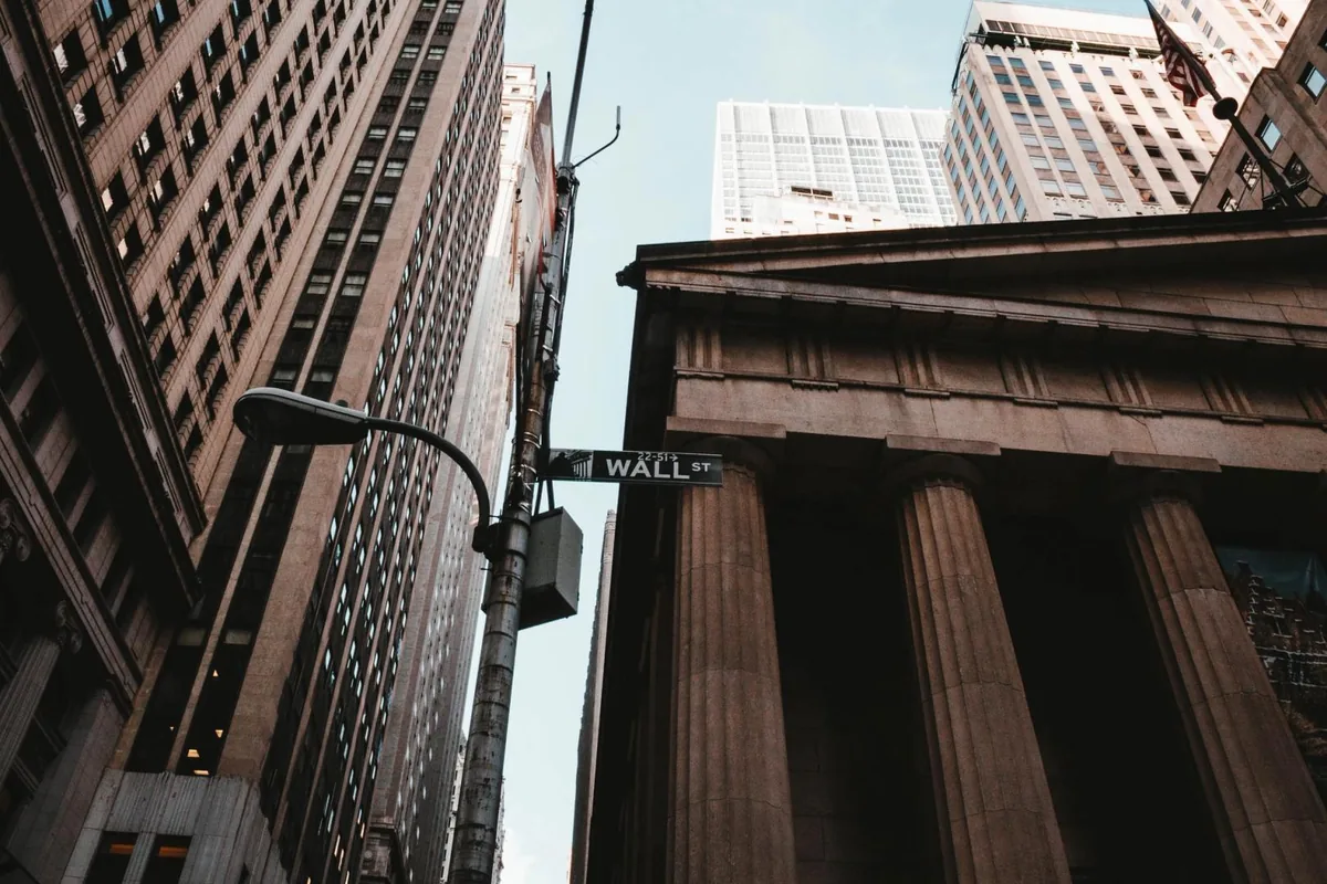 Bitcoin ETF’leri ve özel kredi fonlarından çıkışlar piyasa risklerini gündeme taşıdı