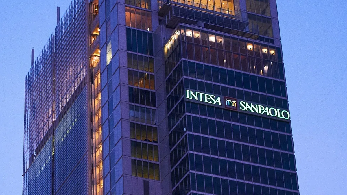 Intesa Sanpaolo Cut Bitcoin ETF Exposure While Expanding Ether ETF Stake in Q2